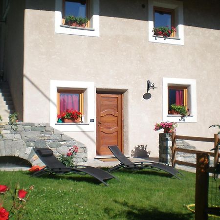 Au Coeur Hotel Verrayes Bagian luar foto