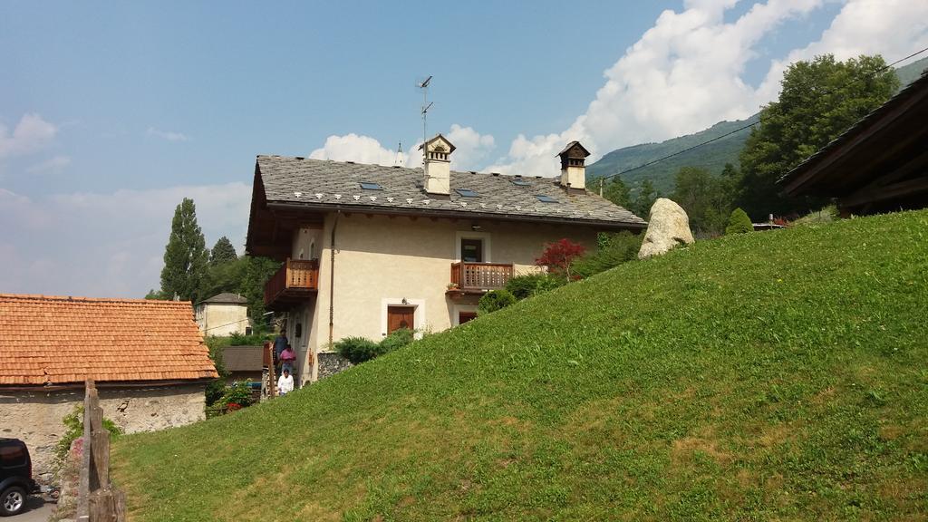 Au Coeur Hotel Verrayes Bagian luar foto